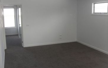 1 / 28 Buchanan Road, Berwick