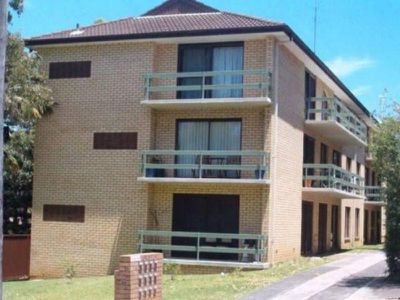 10 / 30 Kembla Street, Wollongong