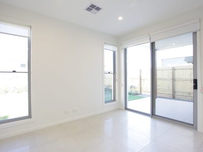68 Hillcrest Street, Rochedale