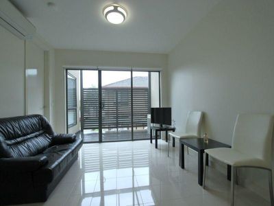 207 / 1136 Whitehorse Road, Box Hill