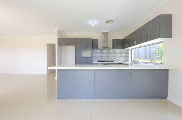 15 Burlington Drive, Baldivis