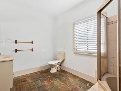 1 / 52 Fisher Street, Oak Flats