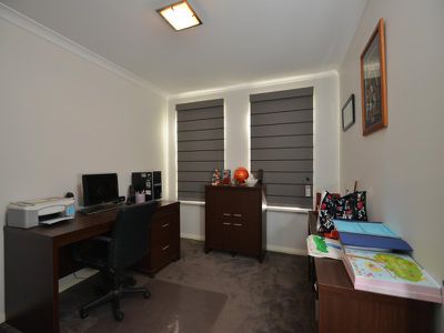 15 Godenzi Street, Broadwood