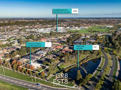 8 Kemsley Green, Cranbourne East