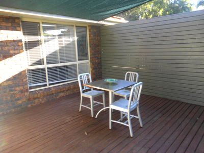 36 Lake Road, Balcolyn