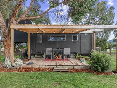 572 Woodbridge Hill Road, Gardners Bay