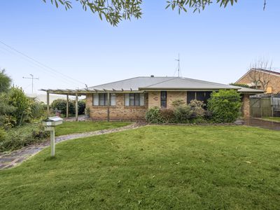 22 Nellie Street, Centenary Heights