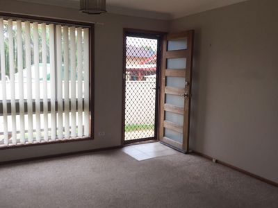 2 / 5 Arcadia Street, Warilla