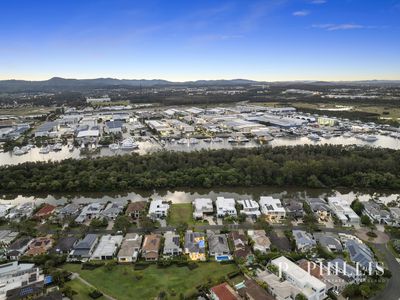 2566 Cressbrook Drive, Hope Island
