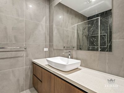 1 Marina Parade, Jacobs Well