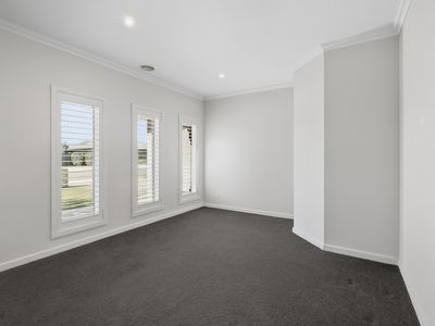 10 Vista Drive, Wangaratta