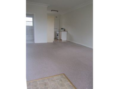 2 / 173 Kanahooka Road, Kanahooka