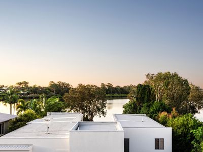 2 / 12 Blakesley Street, Tewantin