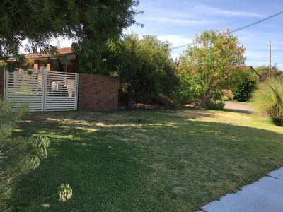 2B Havenvale Crescent, Dianella