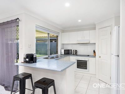 19 Leonie Pl, Doolandella