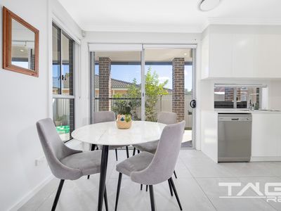 2 / 75-77 Adelaide Street, Oxley Park