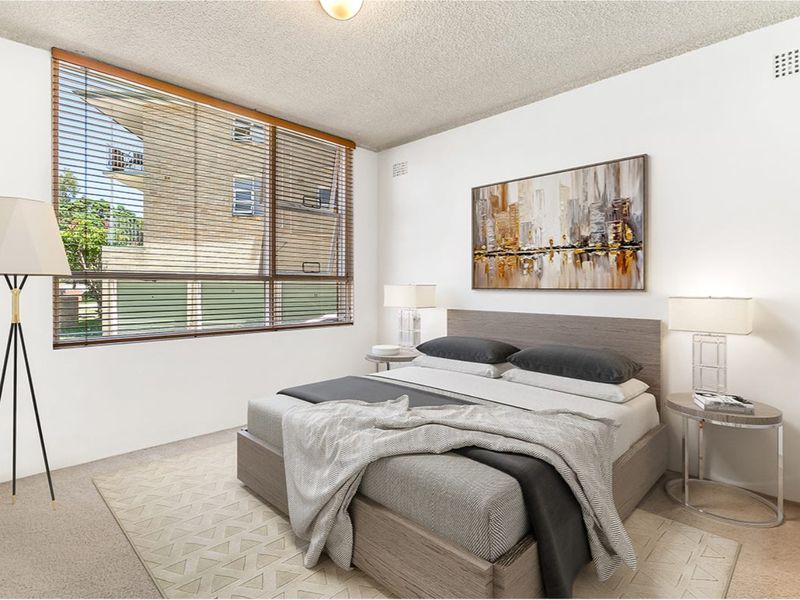 1 / 15 Grafton Crescent, Dee Why