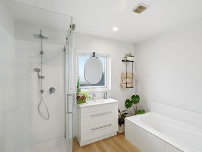 5B Madeley Road, Mount Pleasant