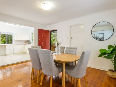 11 Gellibrand Street, Clayfield