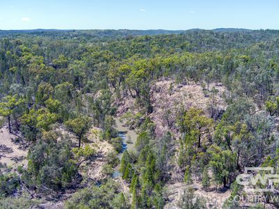 1986 Pindari Dam Road, Pindaroi