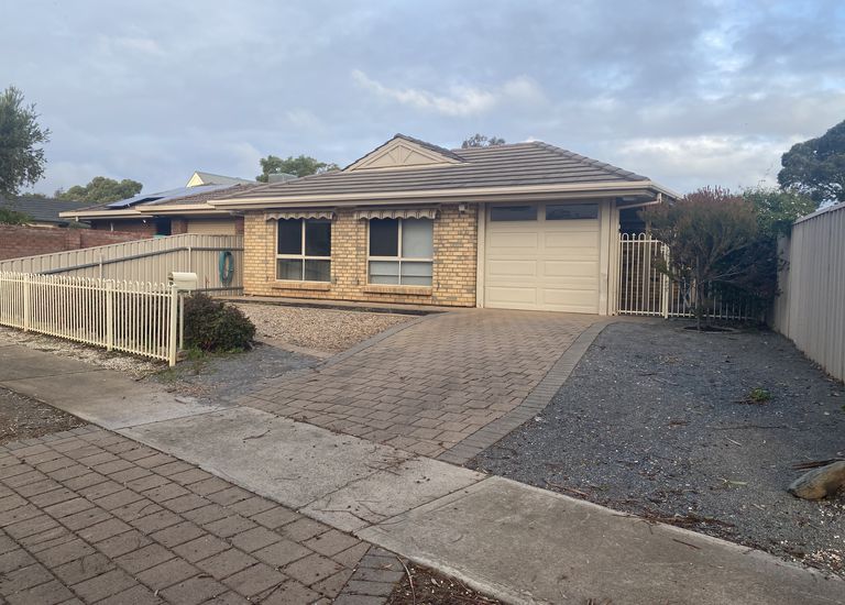 10 Sandison Avenue, Park Holme