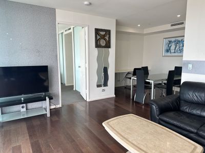 2209 / 1 Como Crescent Como Crescent, Southport