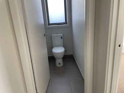 84 Dyson Drive, Lucas
