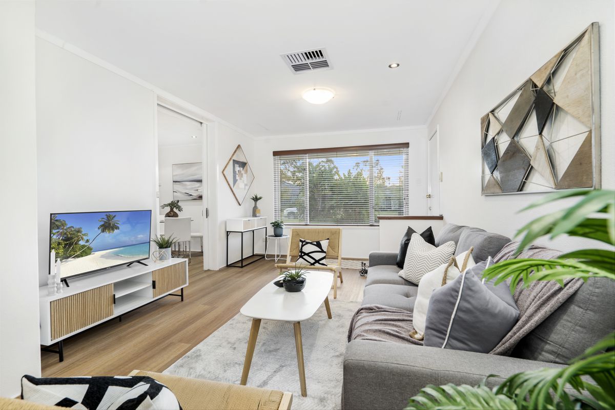 33 Riga Crescent, Willetton
