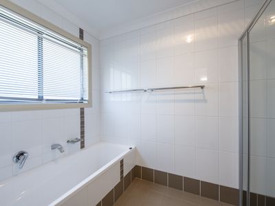 6 Waldorf Place, Dubbo