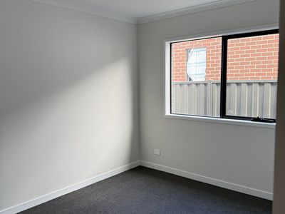 9 Mel Avenue, Tarneit