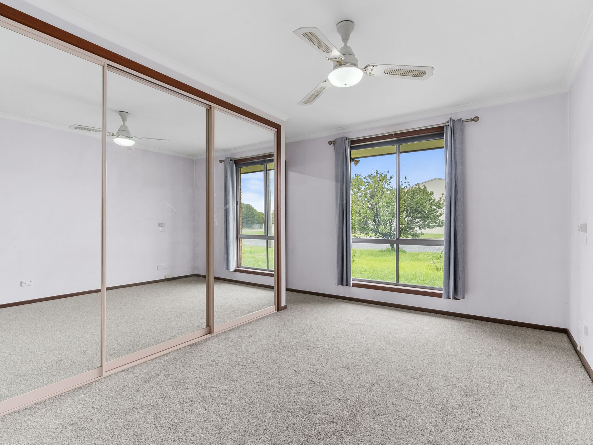 5 McNamara Street, Finley