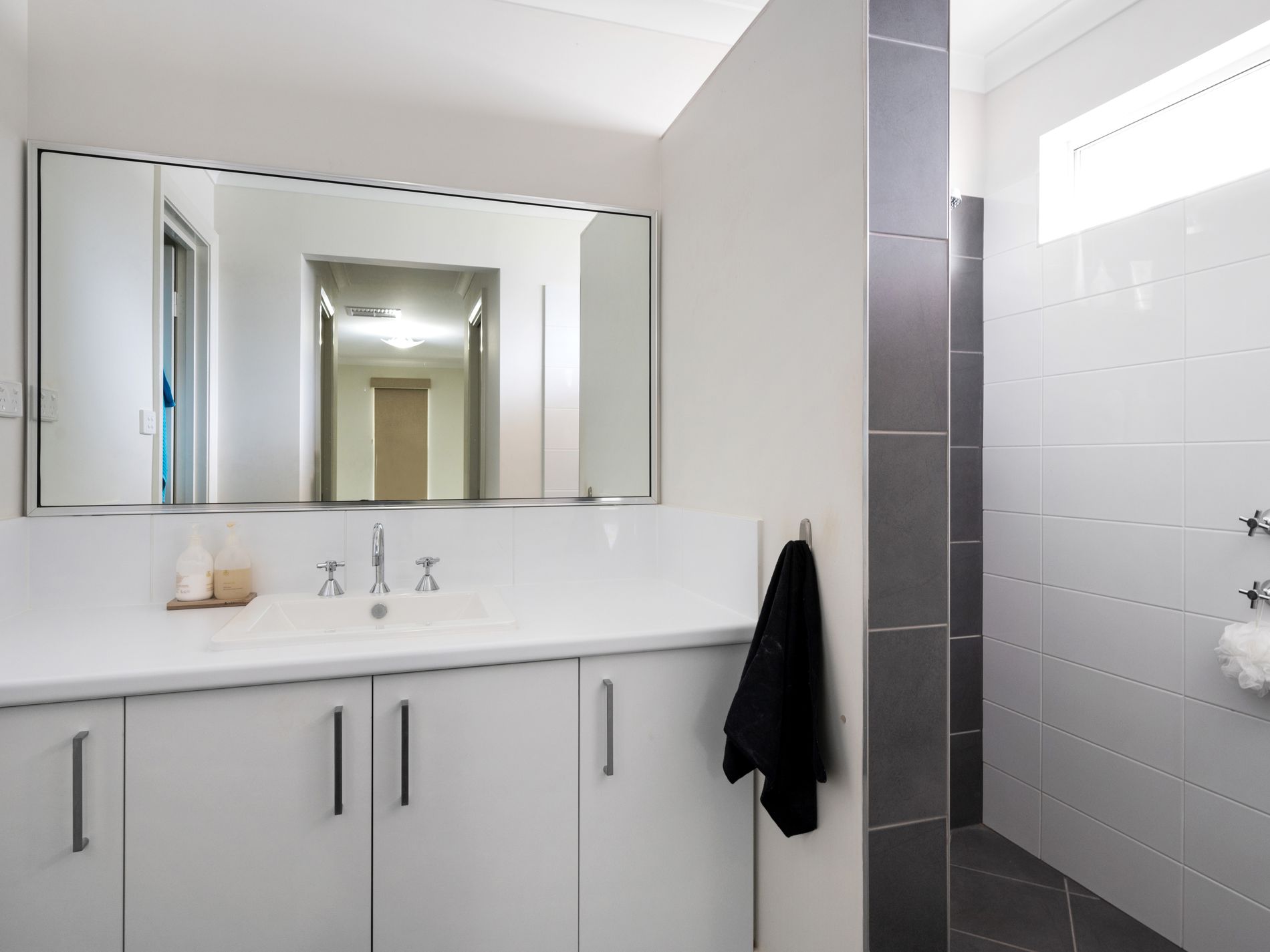 1 / 34 Smythe Drive, Broadwood