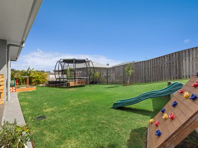10 Frogmouth Street, Upper Coomera