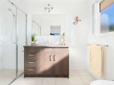 7  Kennedy Court , Urraween
