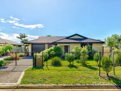 15 Columbia Drive, Beachmere