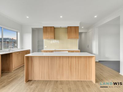 7 Hoist Drive, Tarneit