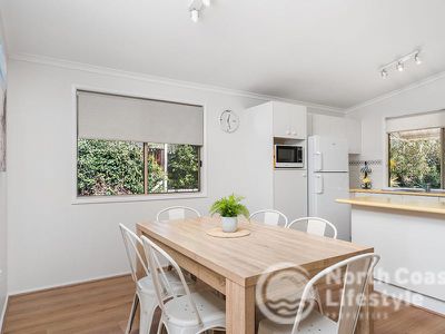 11 Royal Avenue, South Golden Beach