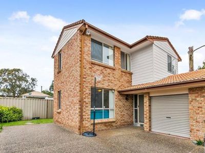 3 / 63 Parkes Street, Oak Flats