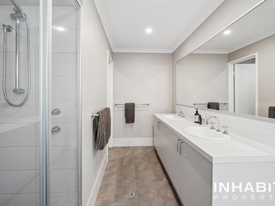 62 Merlot Way, Pearsall