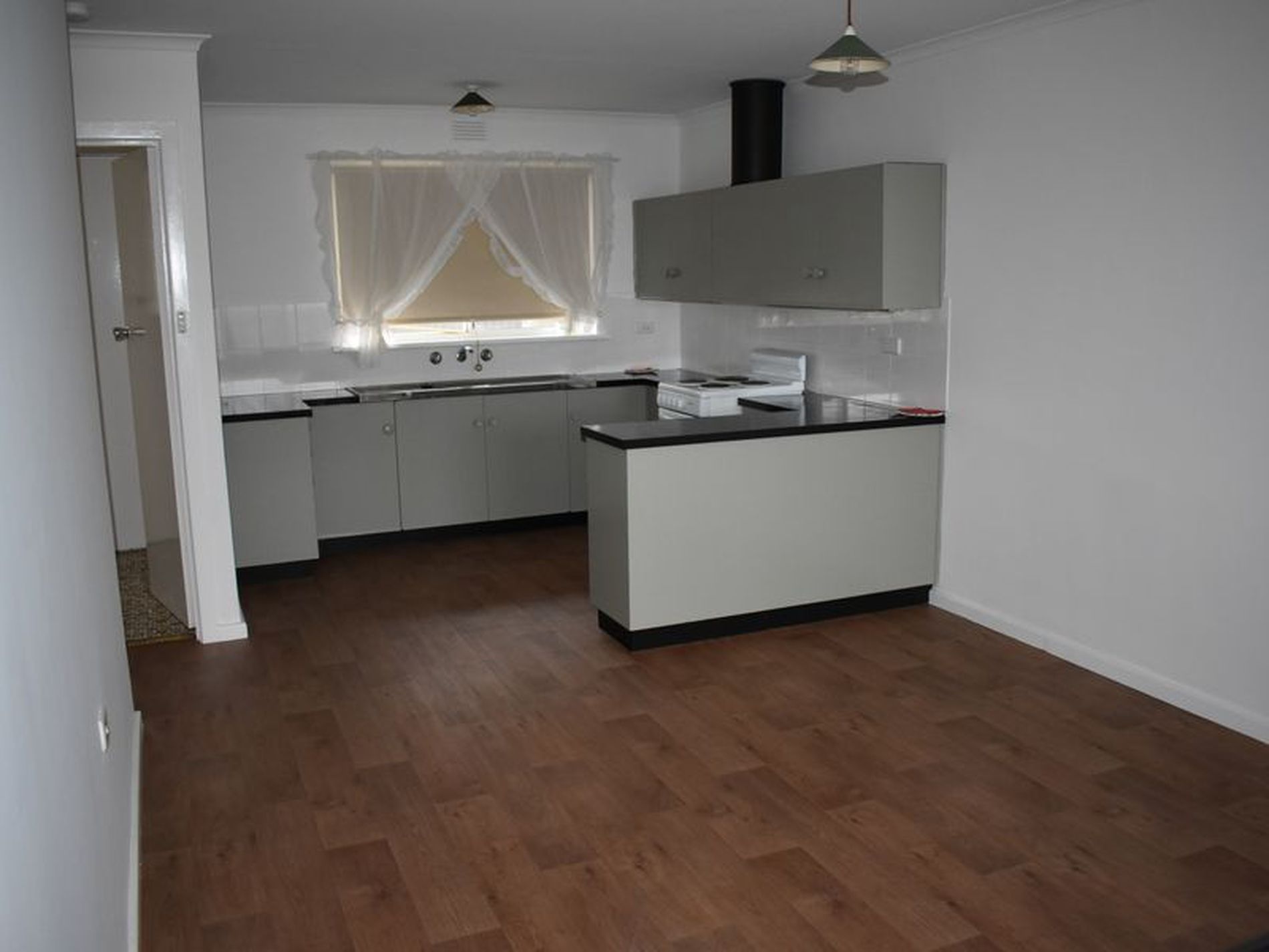 4 / 6 Stuckey Street, Millicent