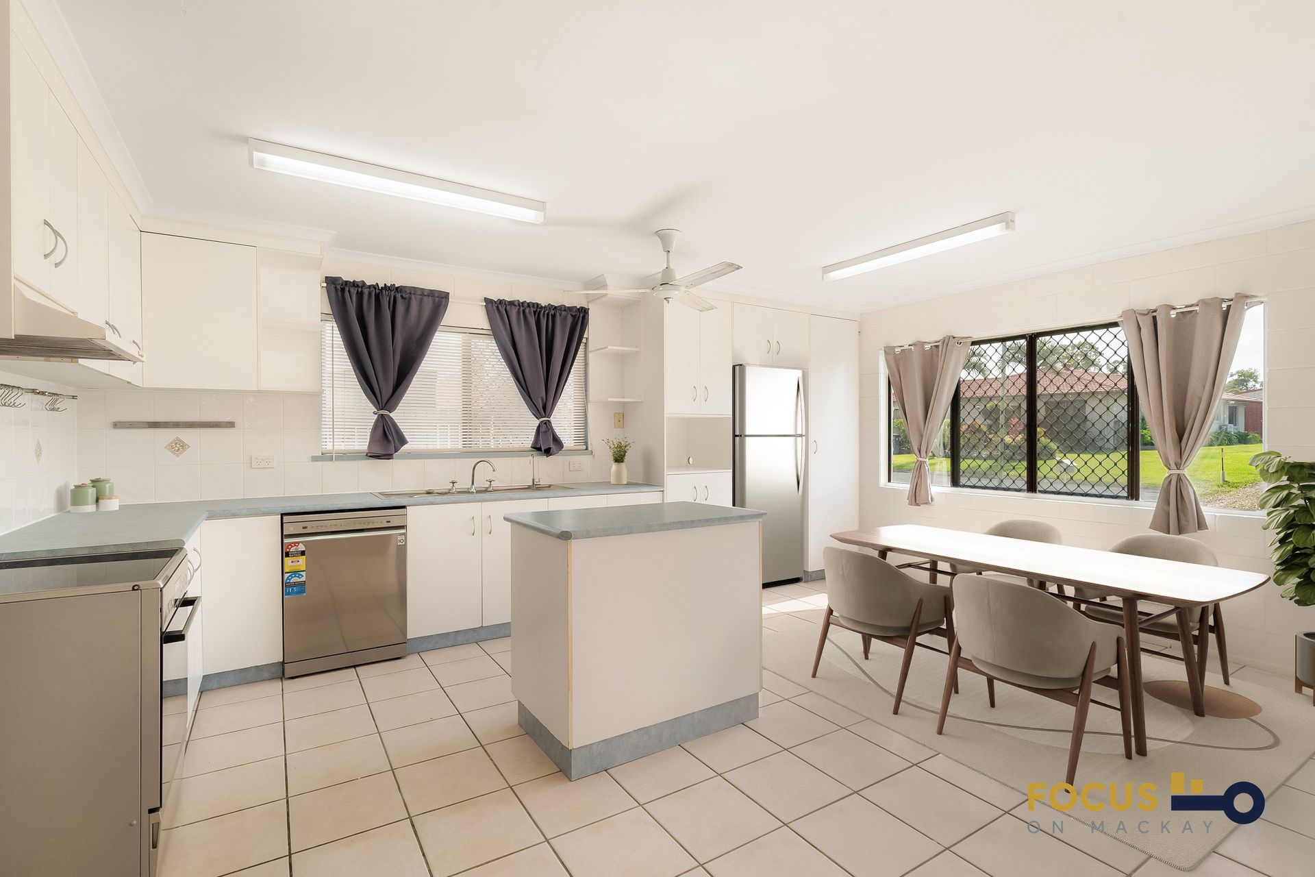 10 Michael Avenue, Sarina