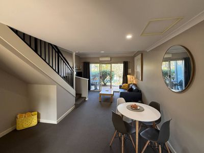 33 / 105 Old Coast Road, Pelican Point