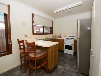 128 Birch Avenue, Dubbo