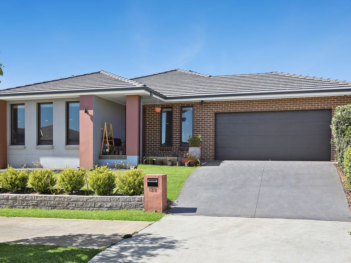 122 Skaife Street, Oran Park Legend Real Estate
