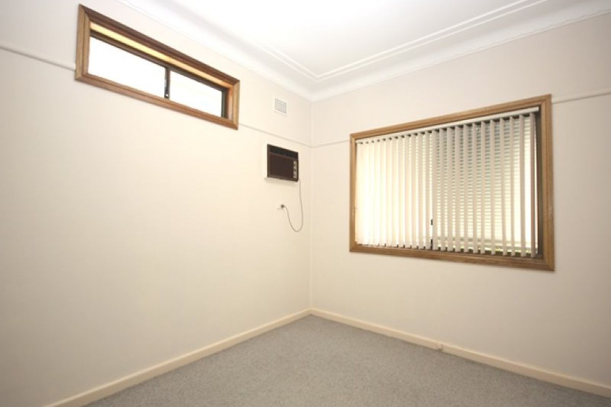 10 Wayman Place, Merrylands