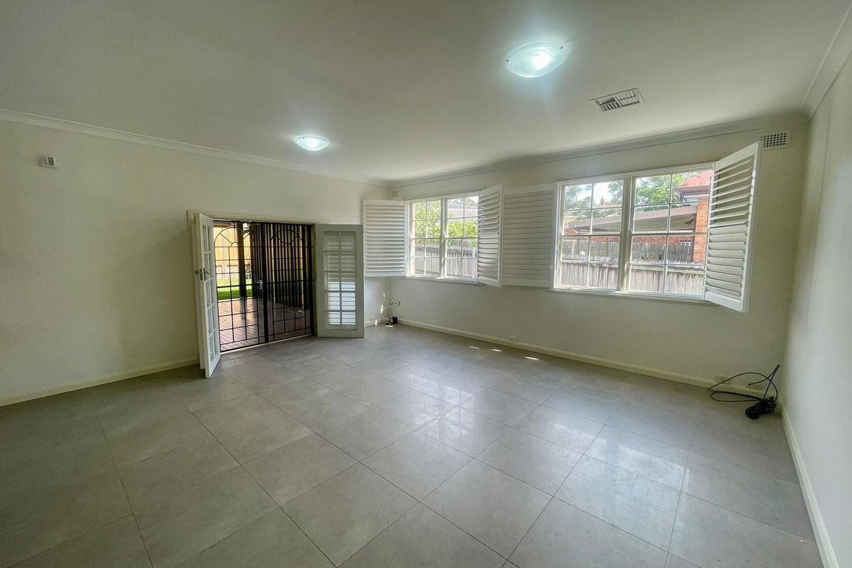 174 Croydon Road, Croydon