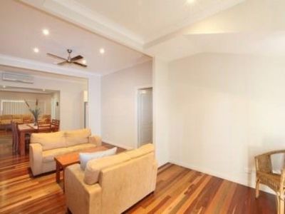 15 Macks Road, Torquay