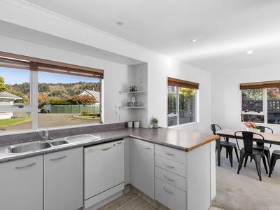 18 Millwood Place, Silverstream