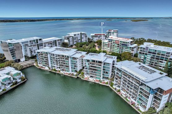 6101 / 2 Ephraim Island, Paradise Point