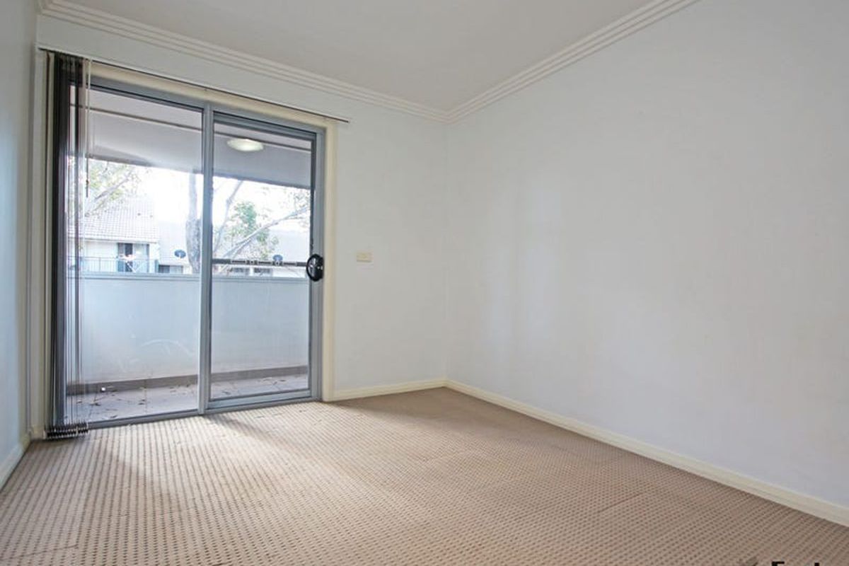 22 / 100 Kenyons Road, Merrylands